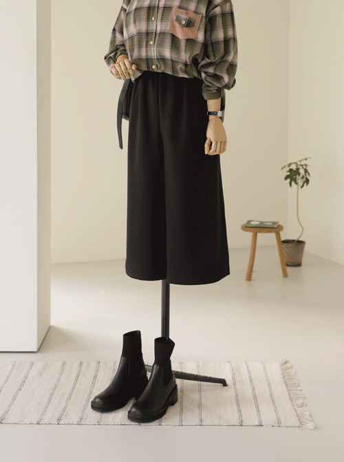 Monique 九段式短裙 P7205