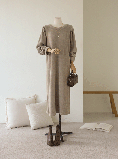 Duront 泡泡袖襯衫 D7825