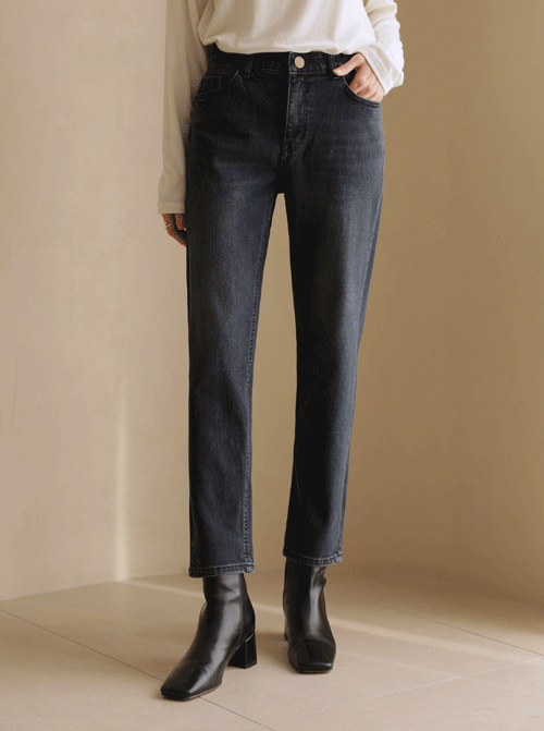 Koberu 修身直筒短靴 P7275