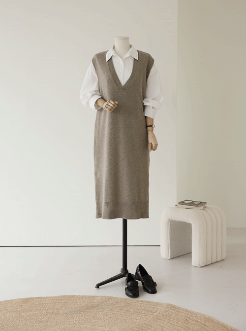 Sunnyel 羊皮長背心 K4273