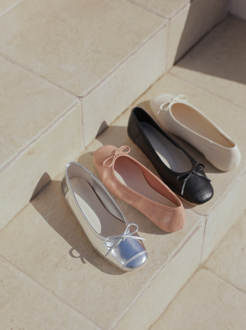 Rochian 蝴蝶結平底鞋 S1695