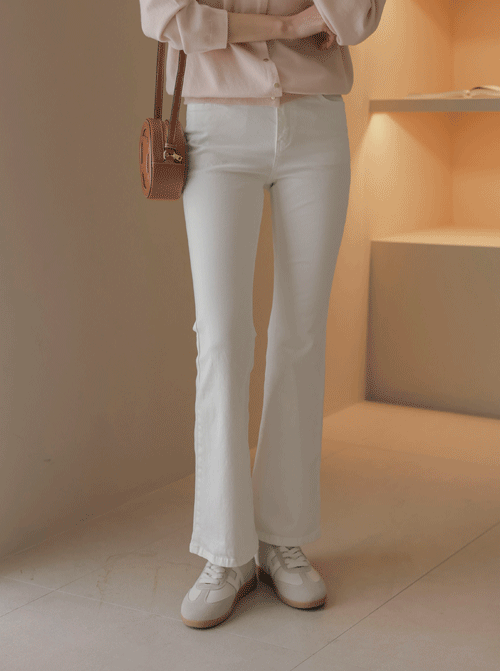 Monore 靴型褲 短褲 P7379