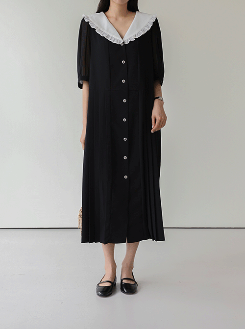 塔納裡褶邊服裝 D7995