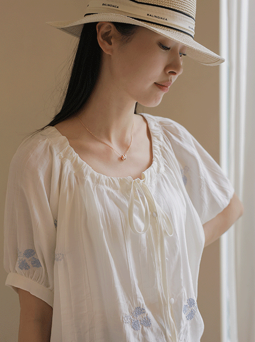 Hokari刺繡女襯衫 Y42